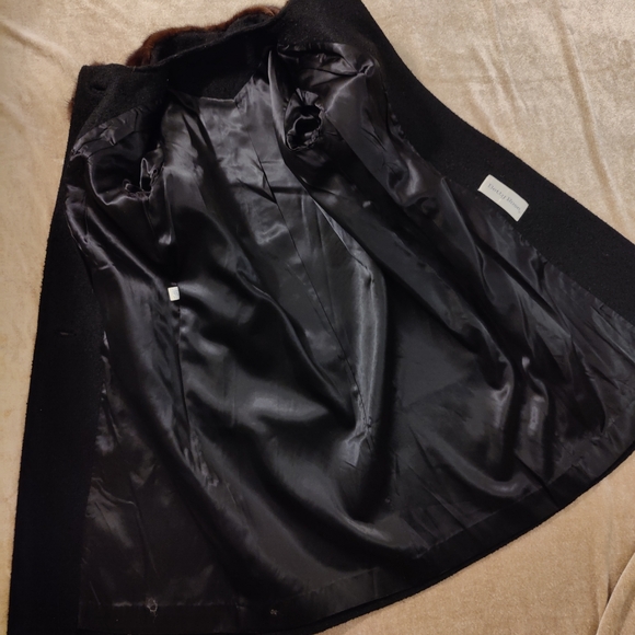 Vintage 60's Betty Rose Fur Collar Black Wool Boucle Coat - Picture 7 of 12